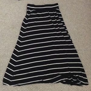 Cherokee Black and White Striped Skirt